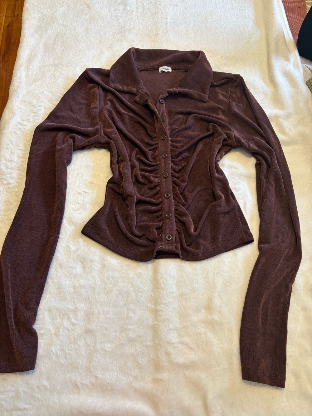 Ruched Button-Up Long Sleeve Top in Mauve Brown - Picture 4 of 5